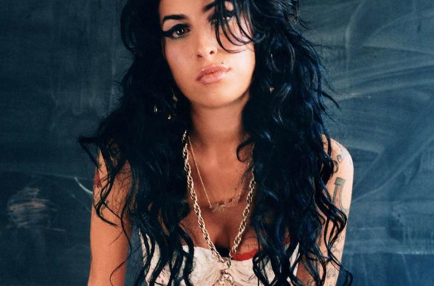  Amy Winehouse ganha novos documentários