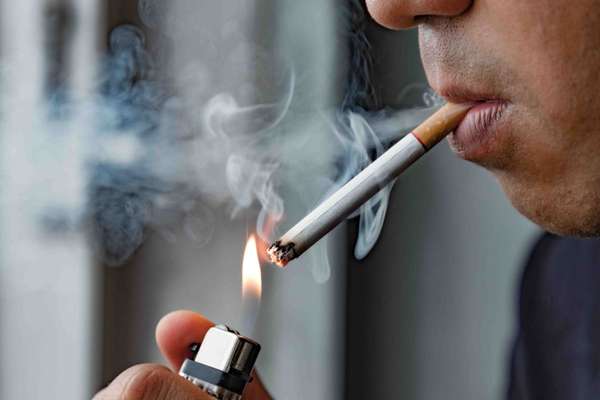  Hábitos que prejudicam a saúde tanto quanto fumar
