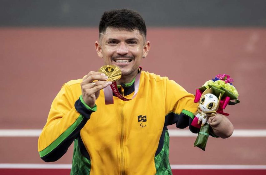  Brasil tem chuva de ouros no 3º dia da Paralimpíada
