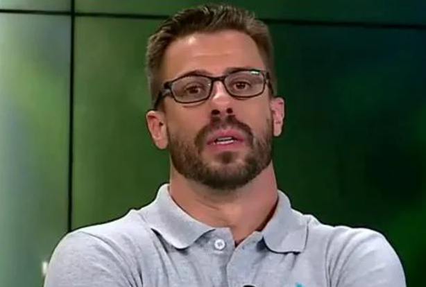  Comentarista vaza e aparece pelado em transmissão do ESPN