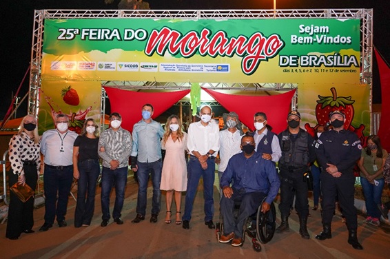  Artesanato do Distrito Federal tem destaque na tradicional Feira do Morango