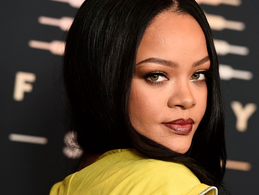  Os melhores looks das famosas na première do desfile da Savage X Fenty Vol. 3