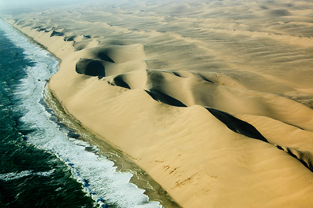  Costa dos Esqueletos, um dos locais mais bonitos e inóspitos do planeta, é apelidada de “portão do inferno”