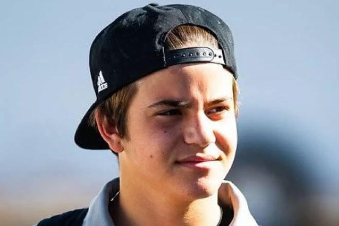  Filho de Rubens Barrichello, Fernando, será um dos nomes da nova F4 Brasil em 2022