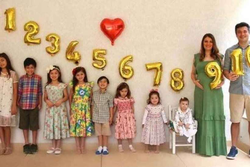  Casal está há 10 anos juntos, têm 10 filhos e e ela está há 10 anos grávida