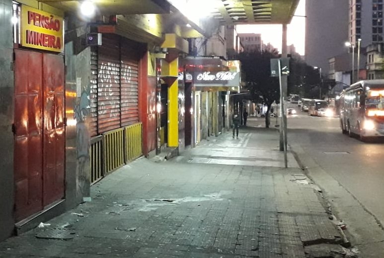  Profissionais do sexo que trabalham na região da Guaicurus reclamam do frio em BH: ‘Clientes sumiram’ 