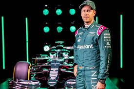  Vettel decide deixar Fórmula 1 e anuncia aposentadoria para fim da temporada 2022
