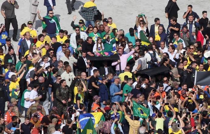  Marcha para Jesus celebra a fé no centro de Brasília