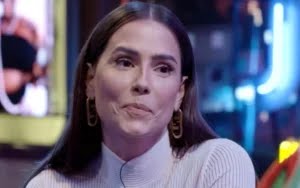 Deborah Secco revela oferta de R$ 10 milhões por sexo