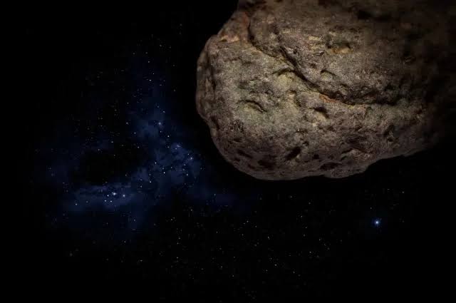  Asteroide “assassino de planetas” é encontrado perto da órbita da Terra