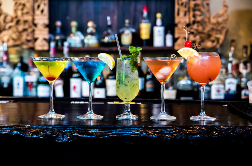  Como entrar 2023 no grau. Pegue essas dicas para bons drinks e divirta-se