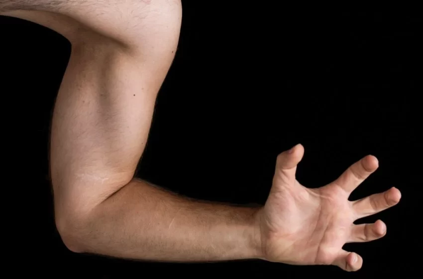  Péssimos hábitos que um homem que namora deve parar imediatamente