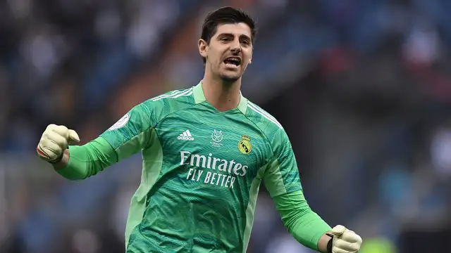  Conheça Courtois, goleiro belga que ‘roubou’ mulher de companheiro e discutiu por faixa de capitão