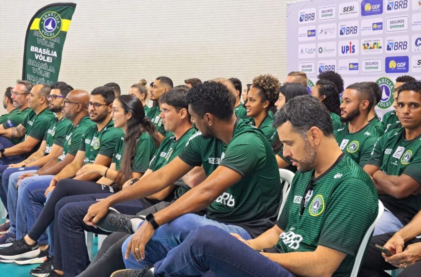  Equipes masculina e feminina do Brasília Vôlei são apresentadas