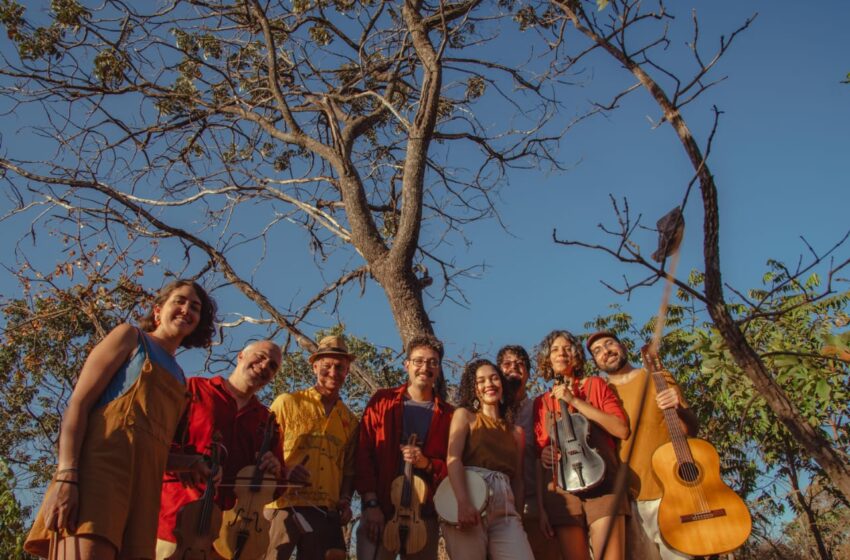  Orquestra de Rabecas do Cerrado se apresenta no DF