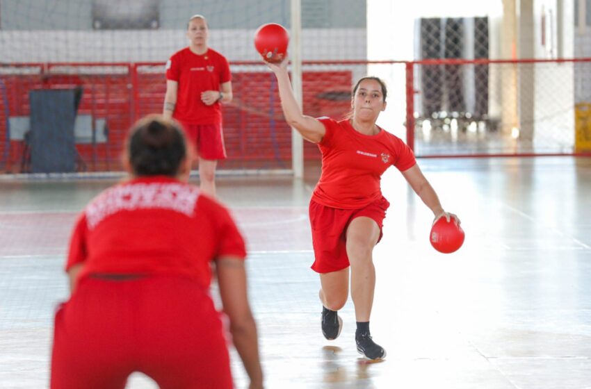  Conhece o dodgeball? Bombeiros do DF são referência no esporte e se preparam para competição nos EUA