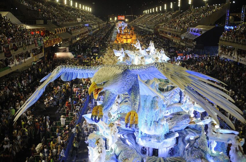  Carro Alegórico