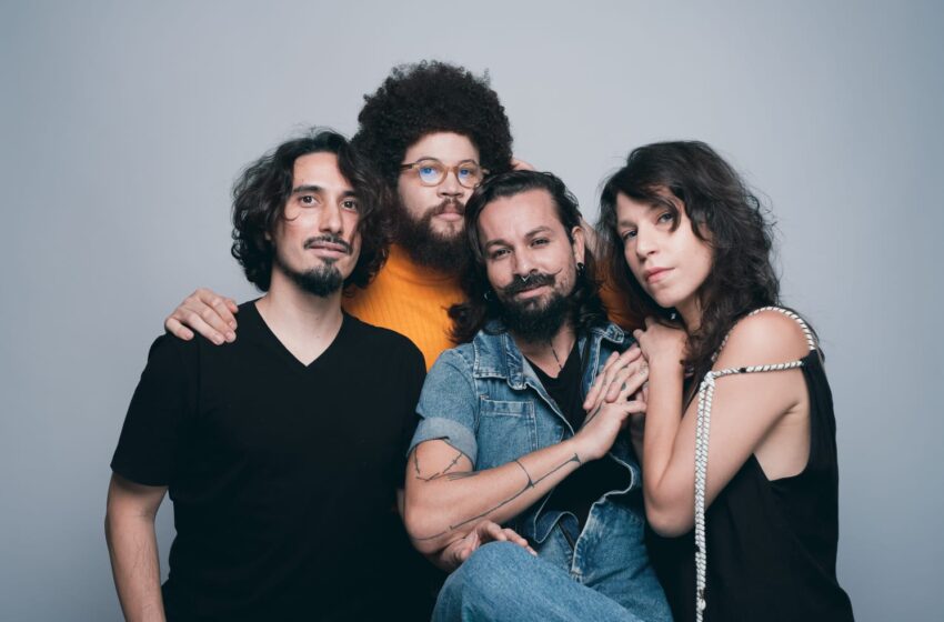  Pela primeira vez em Brasília, o grupo recifense Forró na Caixa traz para o DF o espetáculo musical “Na pisada do baile de rabeca”