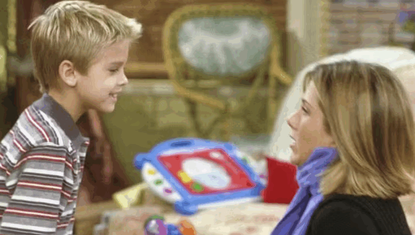  Por que ator mirim achou ‘muito difícil’ contracenar com Jennifer Aniston em cenas de ‘Friends’