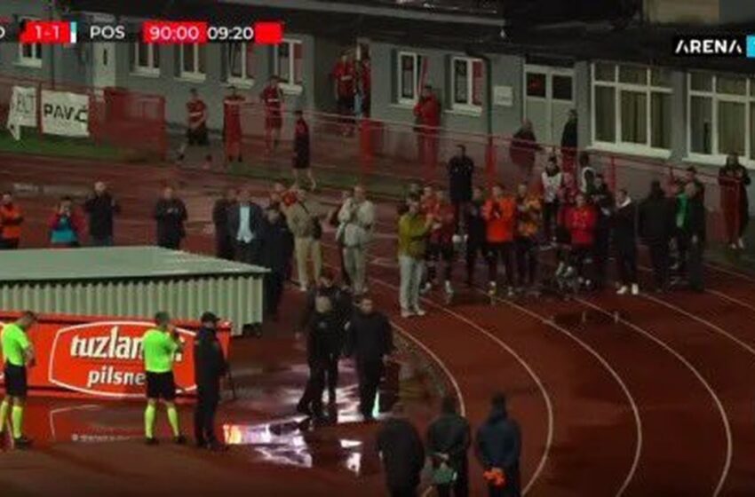  Jogadores abandonam partida após árbitro se recusar a checar VAR
