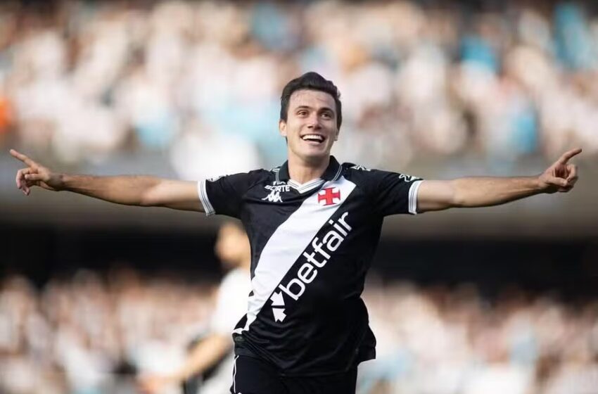  Com goleada histórica, Vasco atropela Santos de Neymar e volta a vencer no Brasileirão