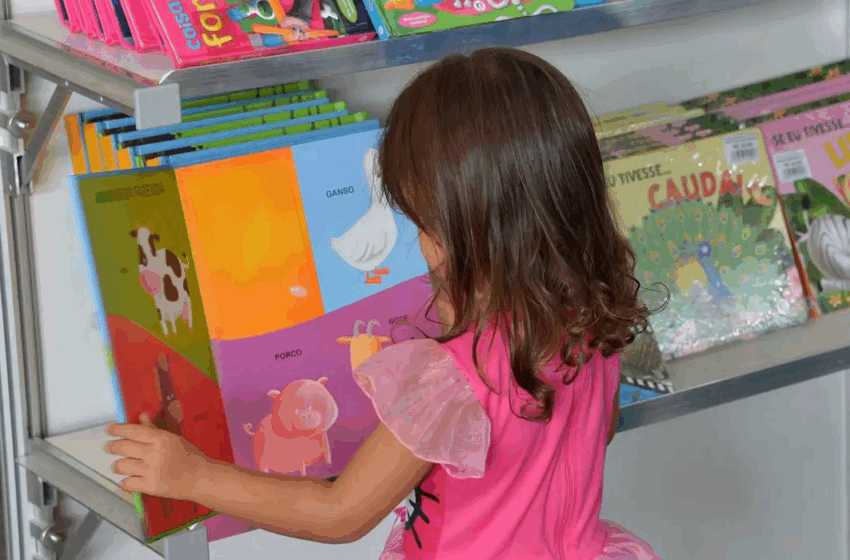  Brasília Inspira Poesia lança segunda antologia com saraus em escolas do DF